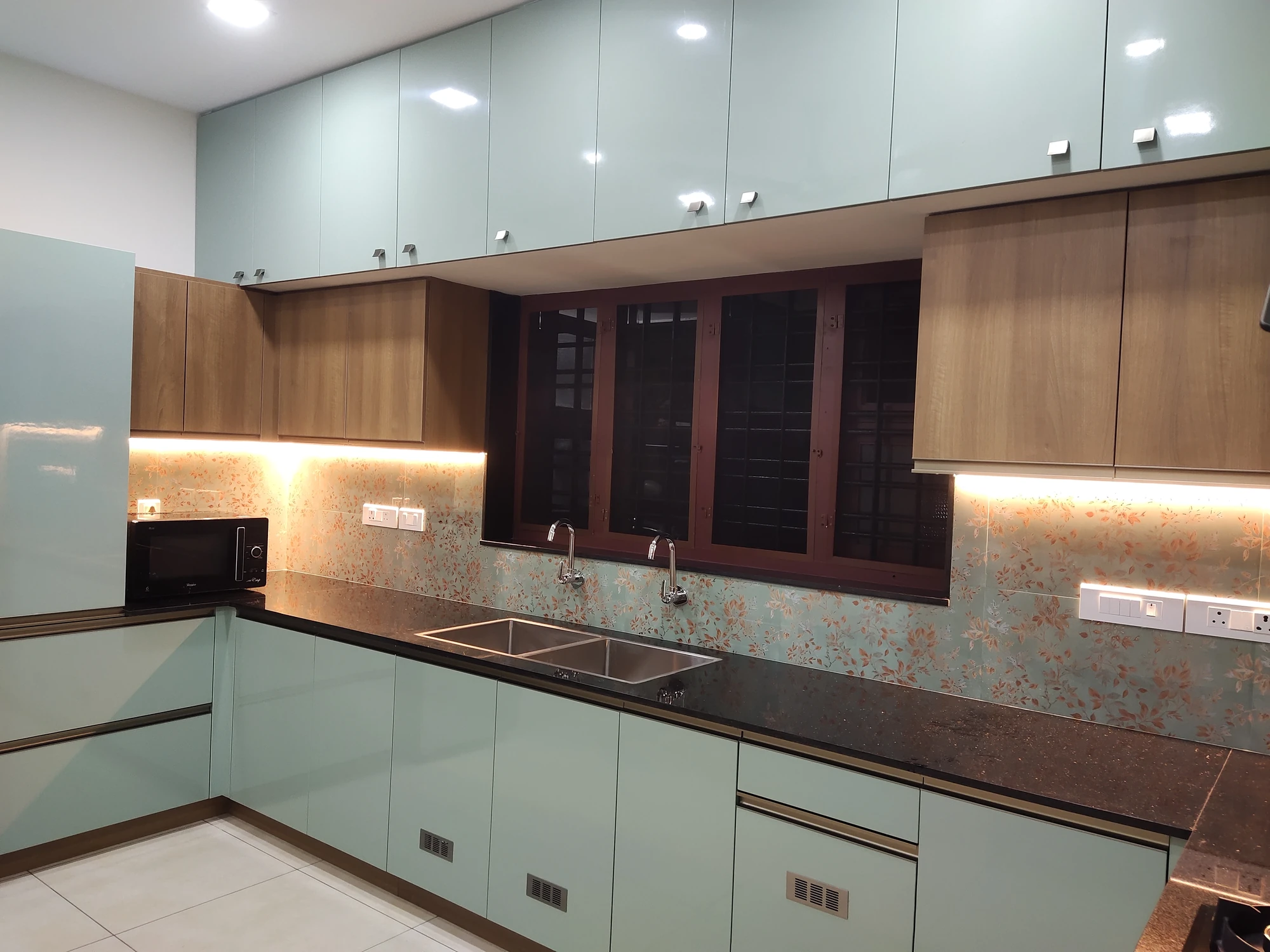 Vipinkumar Residence main interior view