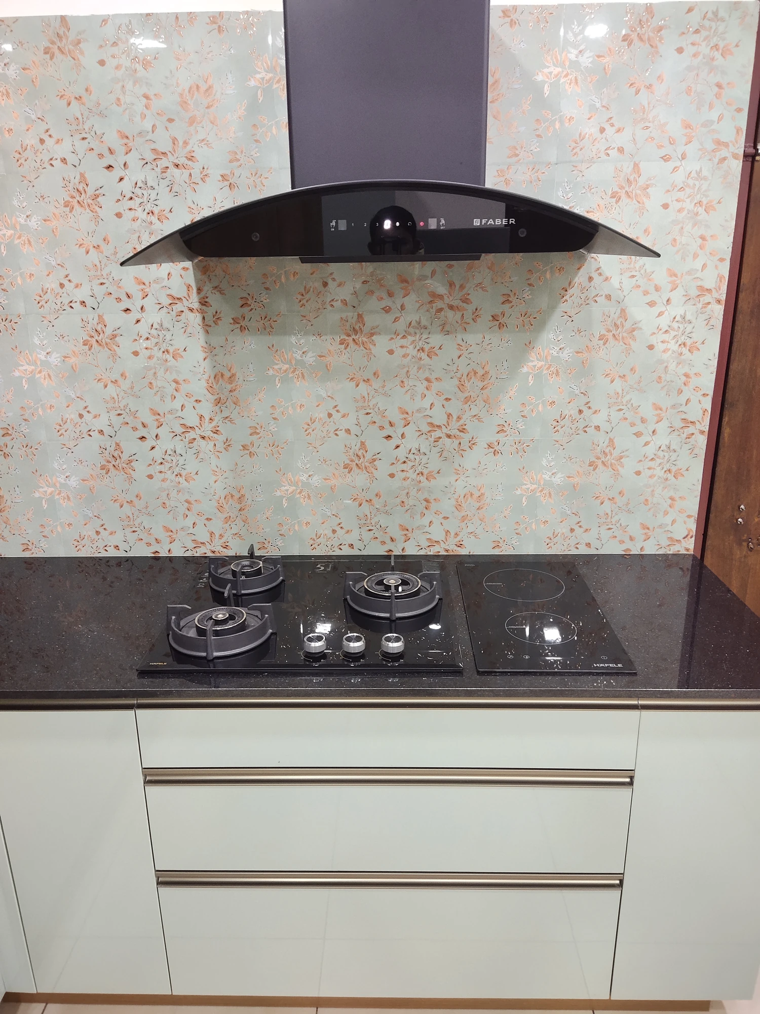 Vipinkumar Residence interior photo 15